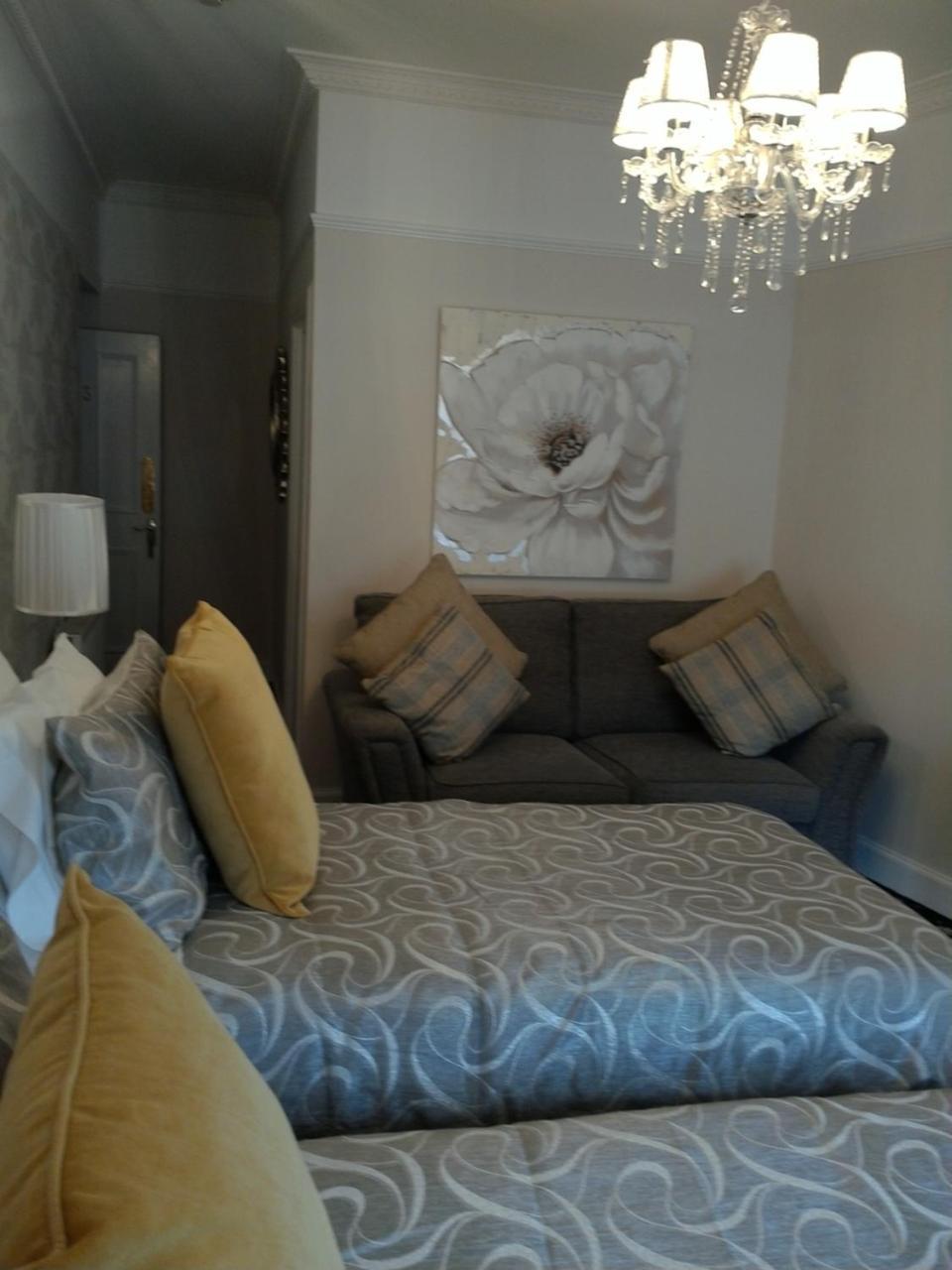 אדינבורו Aaran Lodge Guest House מראה חיצוני תמונה