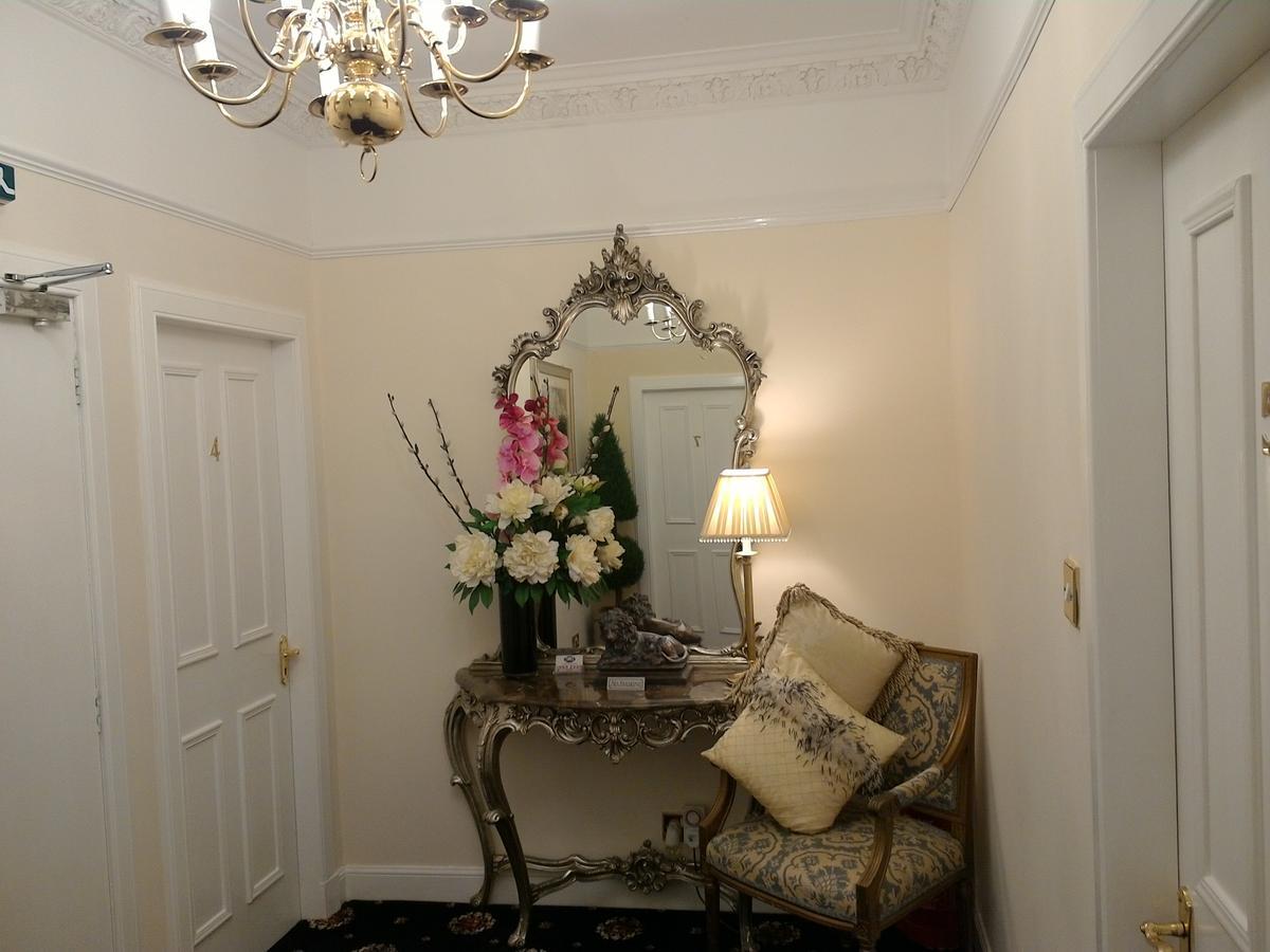 אדינבורו Aaran Lodge Guest House מראה חיצוני תמונה